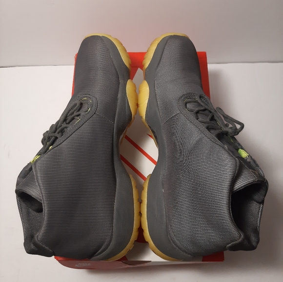 Air Jordan Future 'Dark Grey Volt' - Picture 9 of 12